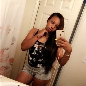 Meet your Posher, Tamara